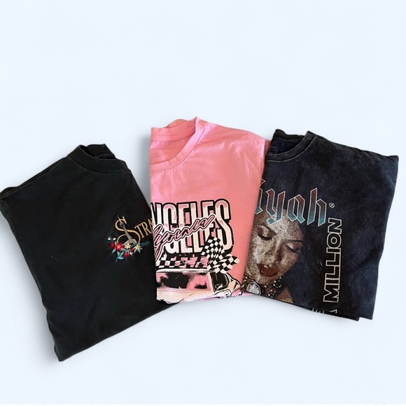 Women’s Tee Bundle: 3 Size Large, 90s/Y2K + Modern Styles - Picture 1 of 6